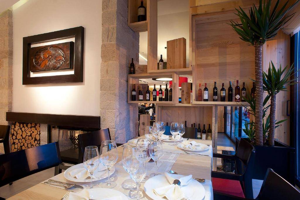 Restaurant table set for dinner at Hotel Žabljak